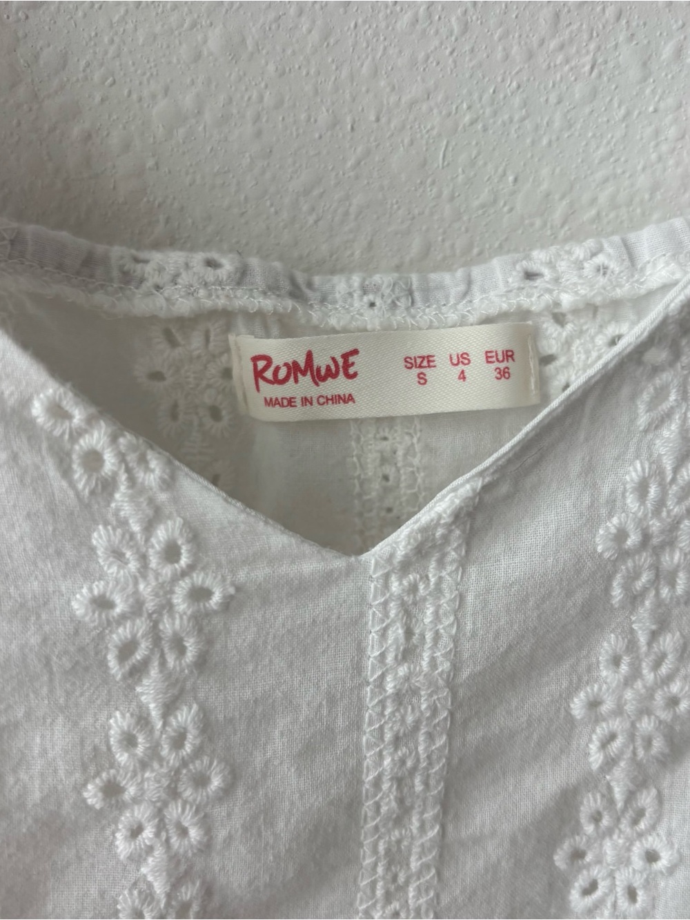 ROMWE White Eyelet Tie-Shoulder Peplum Camisole - Picture 3 of 7